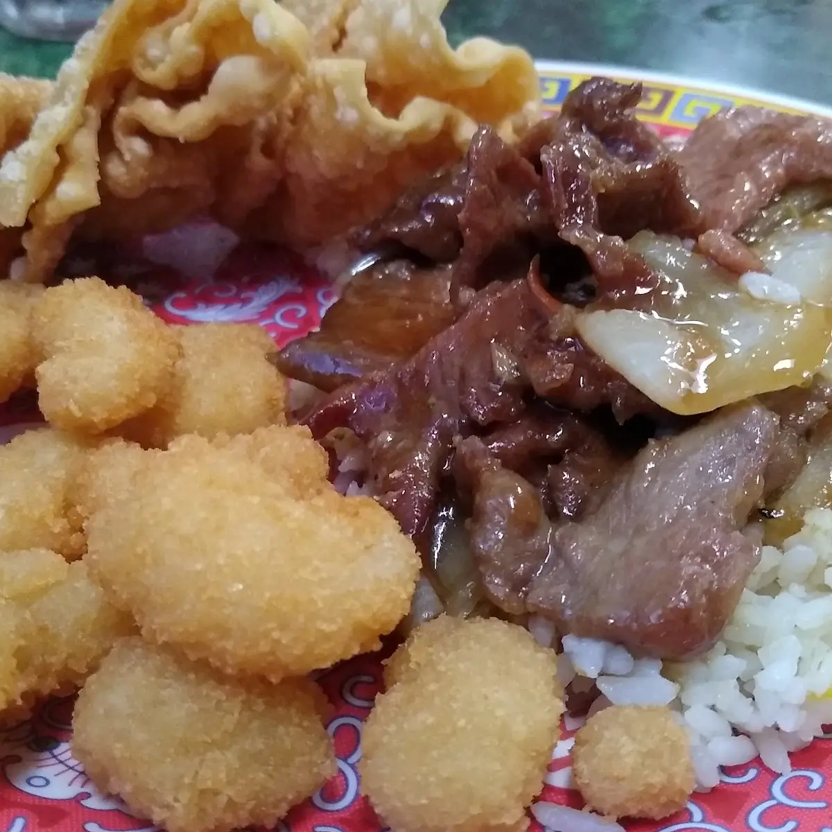 Fried Rice Crab Rangoons Popcorn Shrimp Beef with Broccoli