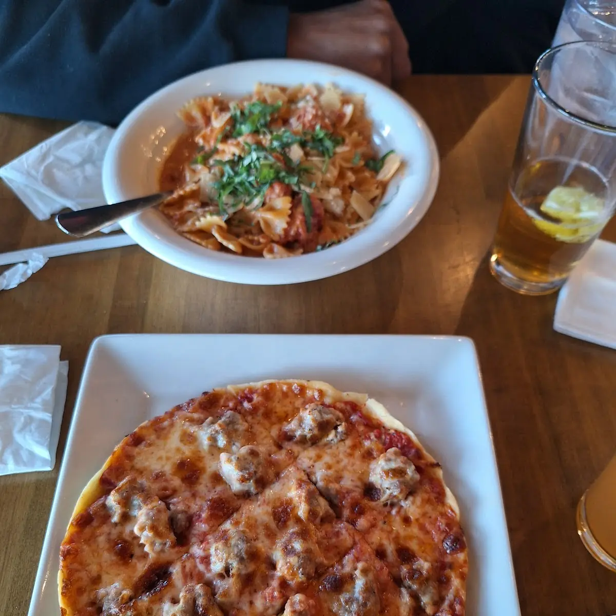 Small Thin Crust Sausage