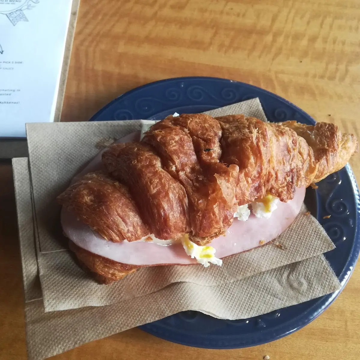 Classic Breakfast Croissant