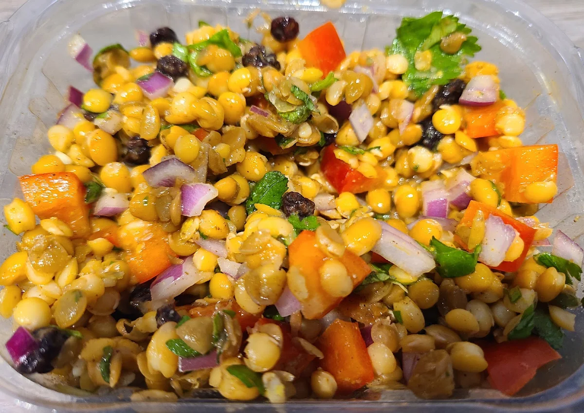 Moroccan Lentil Salad, Misfits Bodega