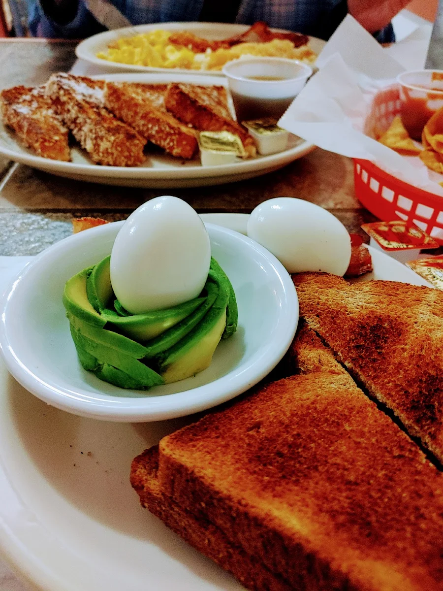 Hard Boiled Eggs Avocado & Wheat Toast
