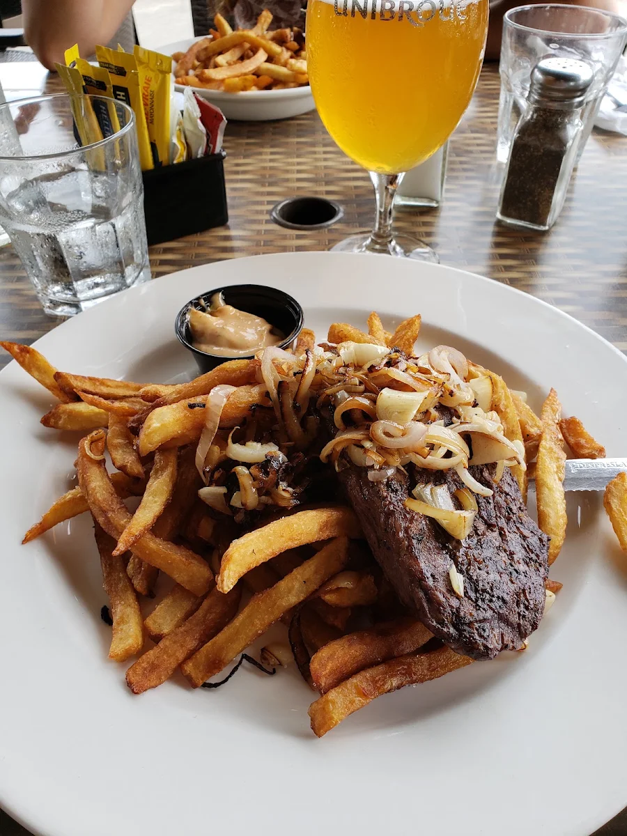 Bavette de Boeuf, Le Macintosh Pub Bromont Inc.