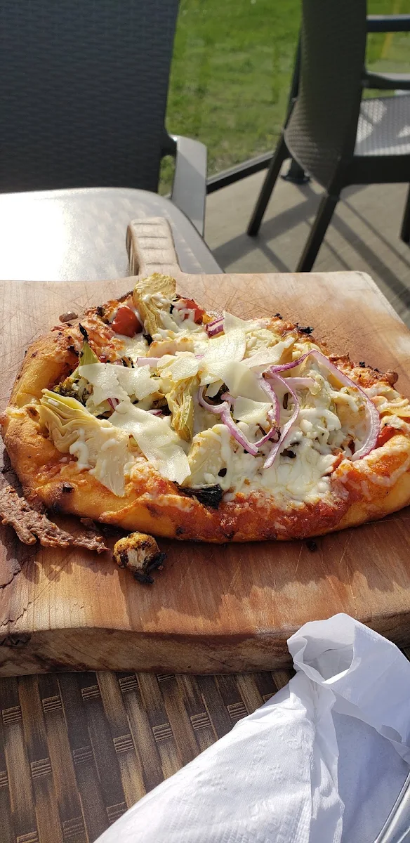 Pain Naan, Le Macintosh Pub Bromont Inc.