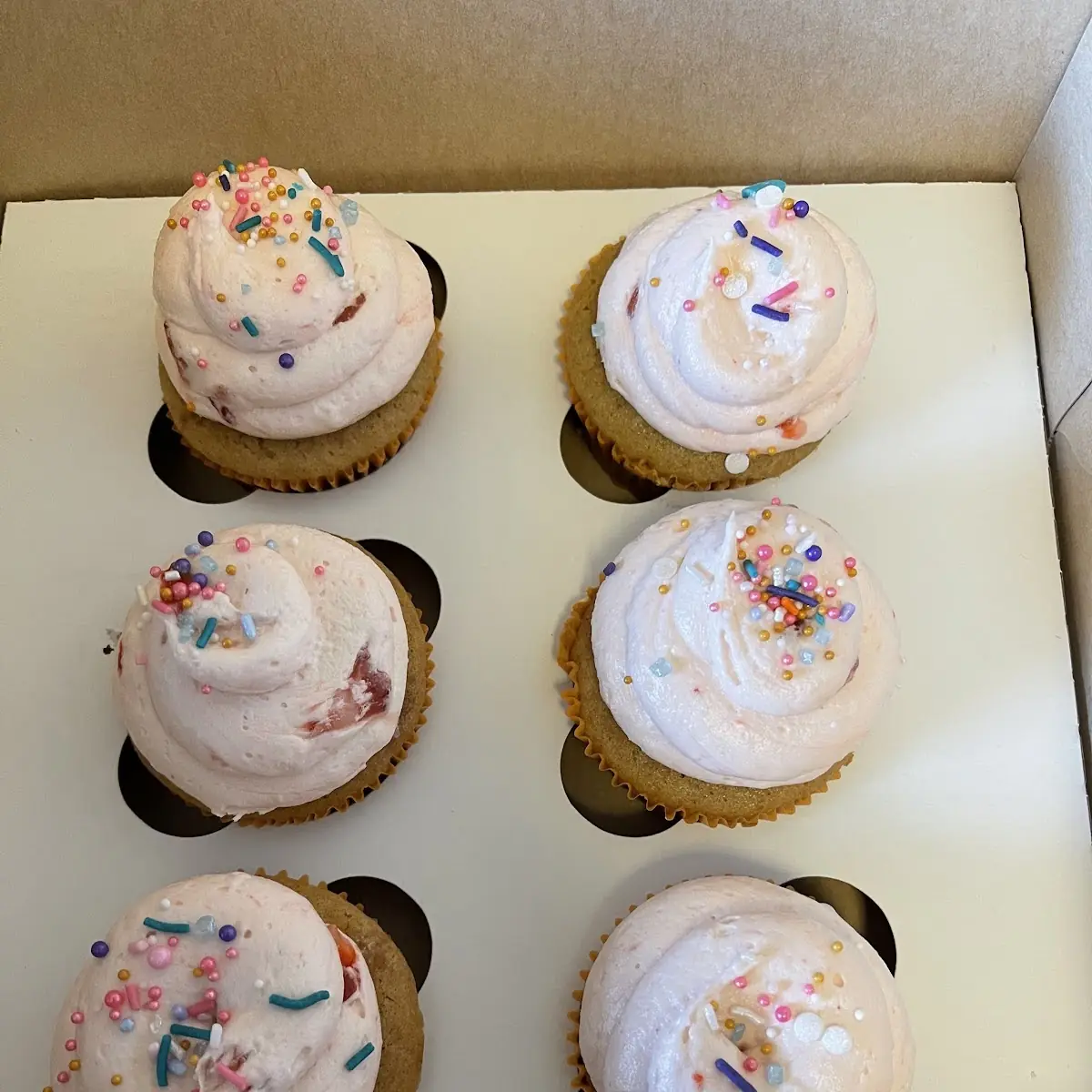 Vegan Strawberry Shortcake Cupcakes