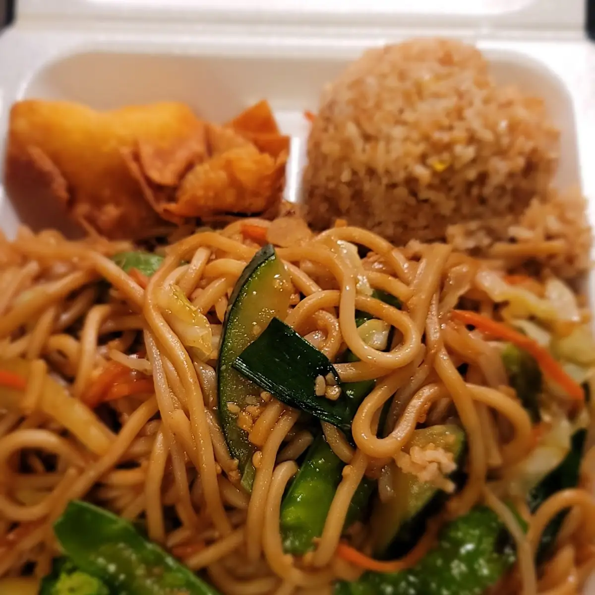 Lunch Vegetable Lo Mein