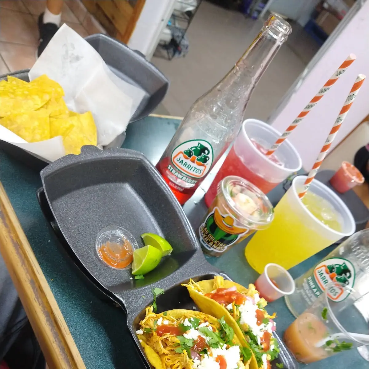 Tacos Duros De Pollo