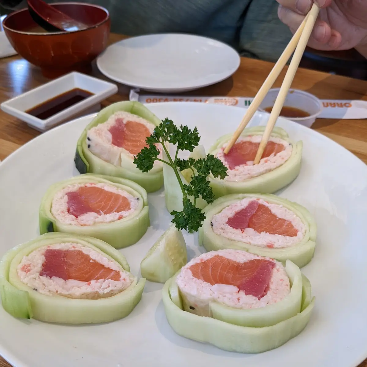 Tokyo Spring Roll 6pcs