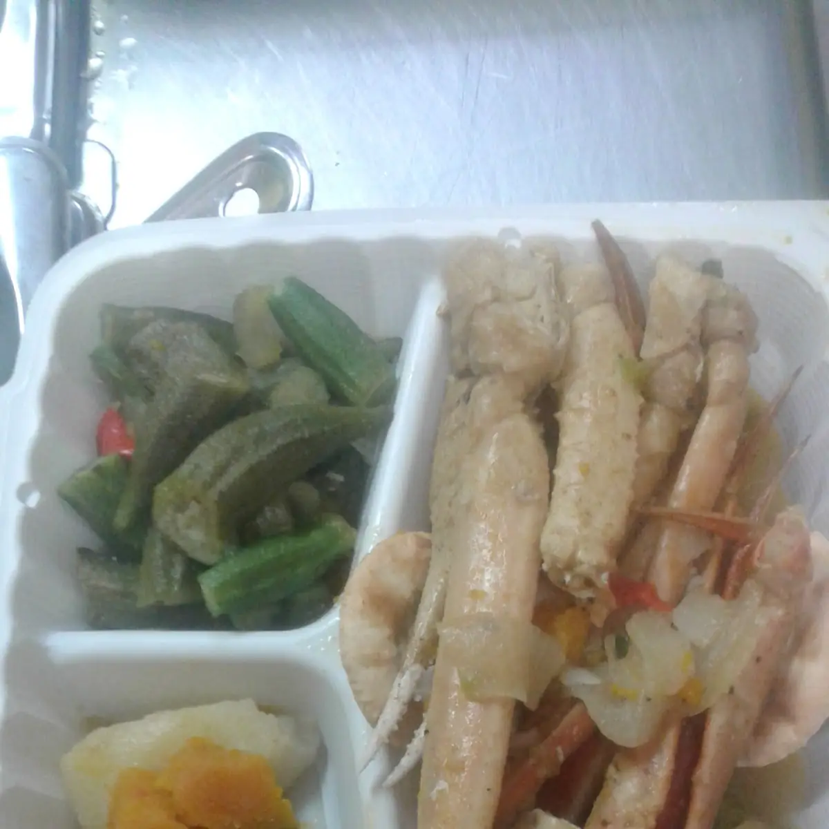 Steam Snow Crab Legs