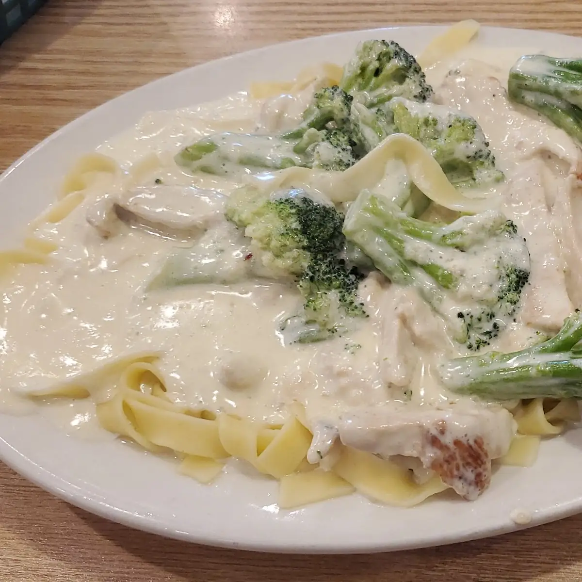 Chicken Broccoli Alfredo
