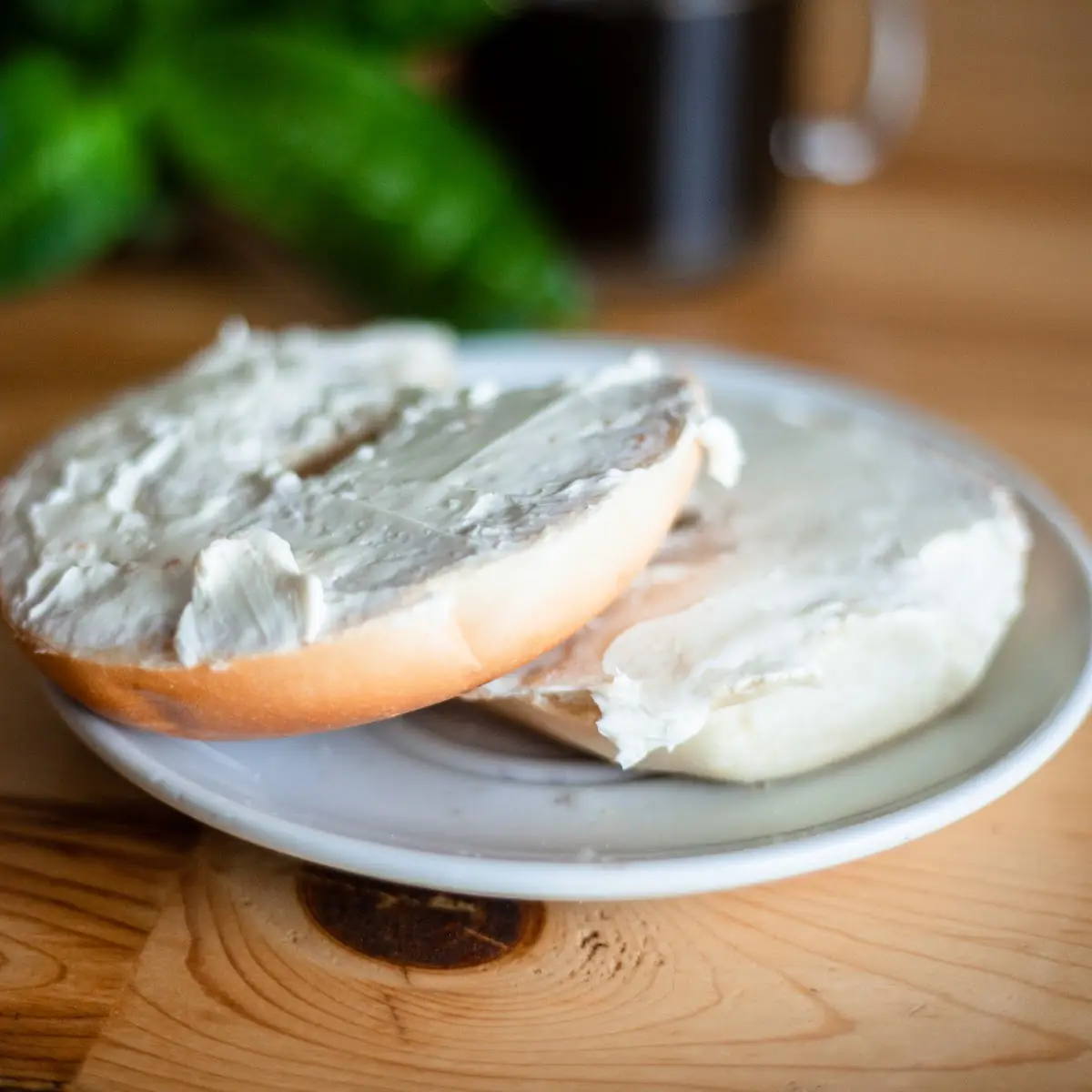 Plain Bagel with Cream Cheese