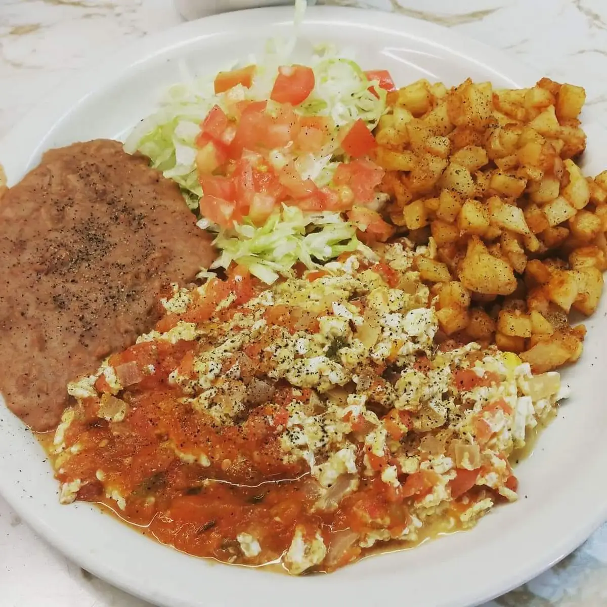 Huevos Ala Mexicana Plate