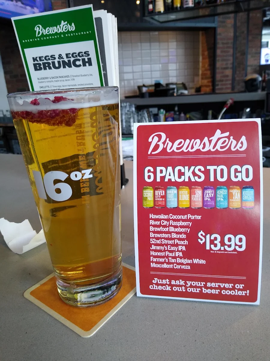 52nd Street Peach Ale 6 Cans, Brewsters Brewing Company and Restaurant - Unity Square