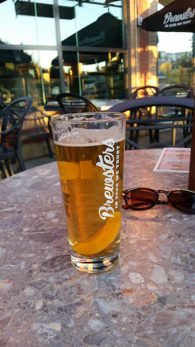 Highlights, Brewsters Brewing Company and Restaurant - Unity Square
