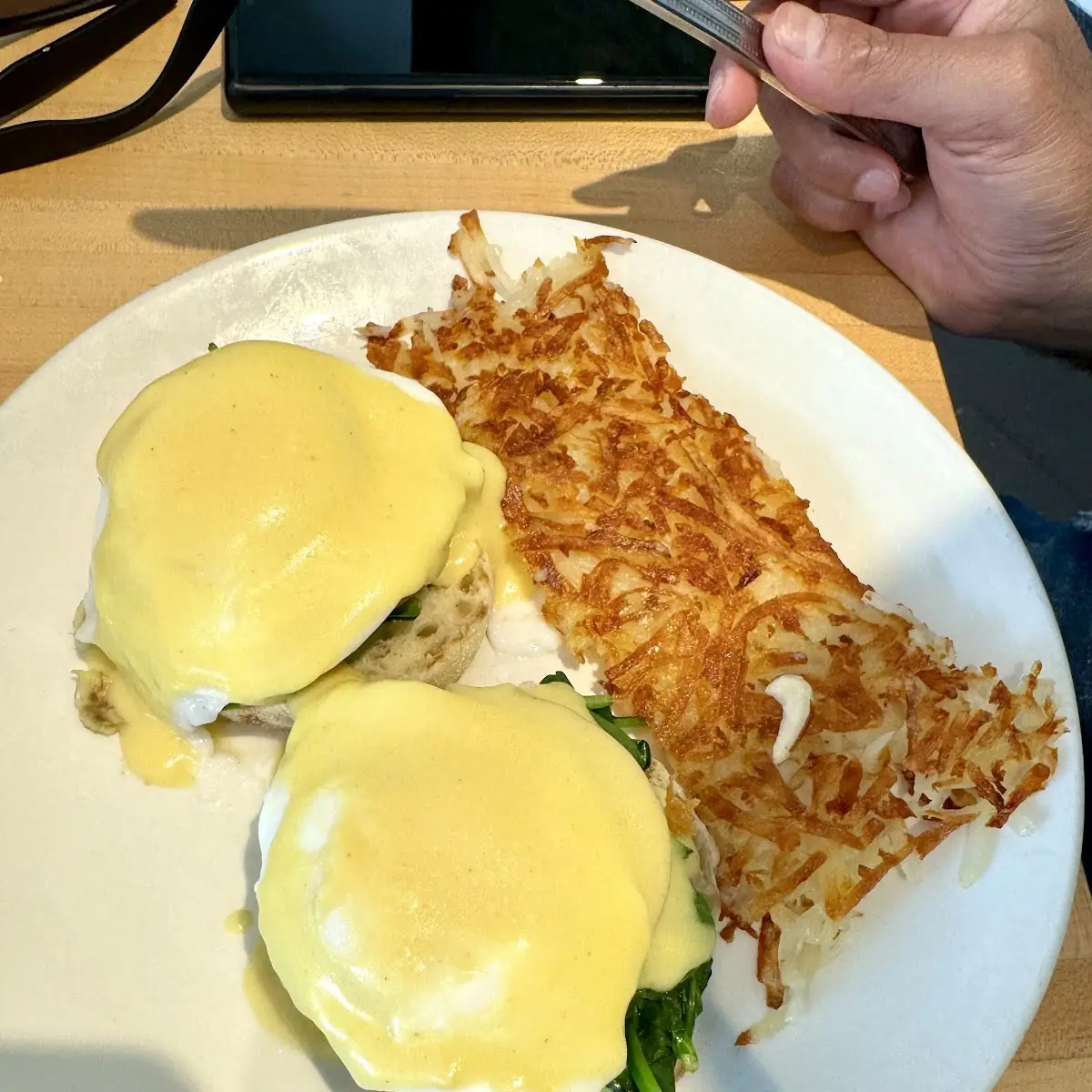 Eggs Benedict