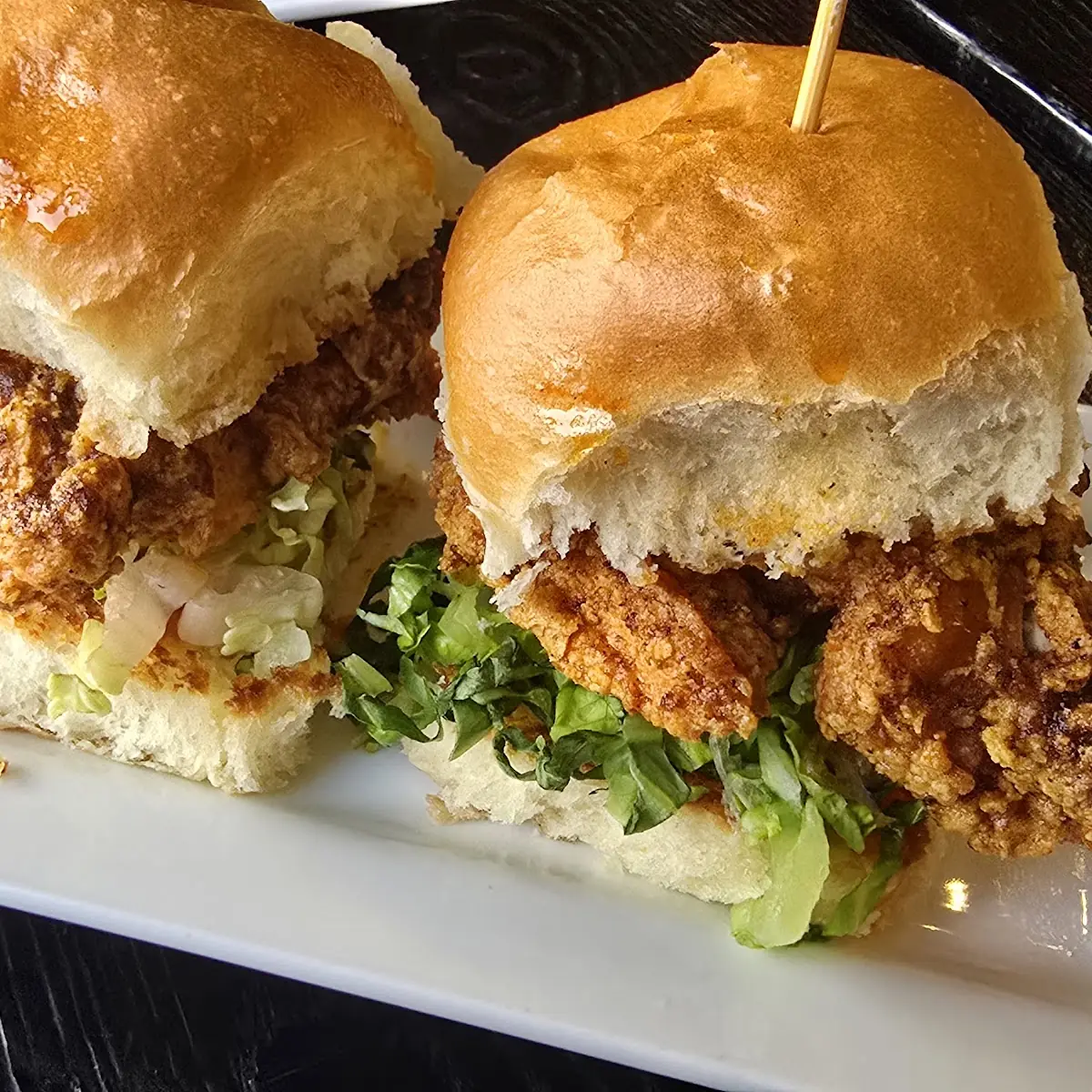 HH Spicy Chicken Sliders