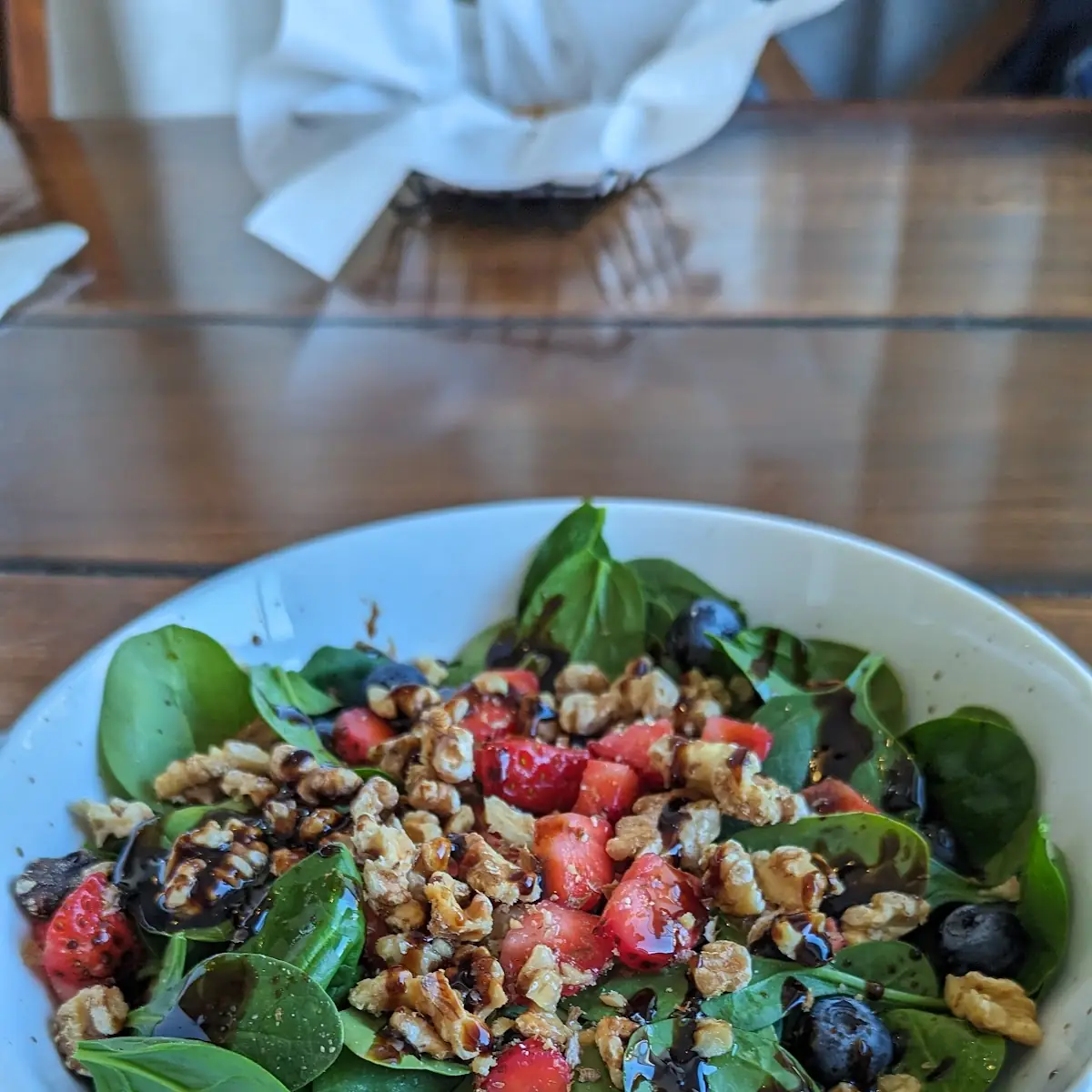 Seasonal Spinach Salad