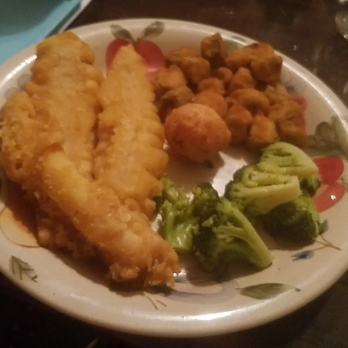 3 Piece Batter Dipped Fish with Broccoli and Fried Okra