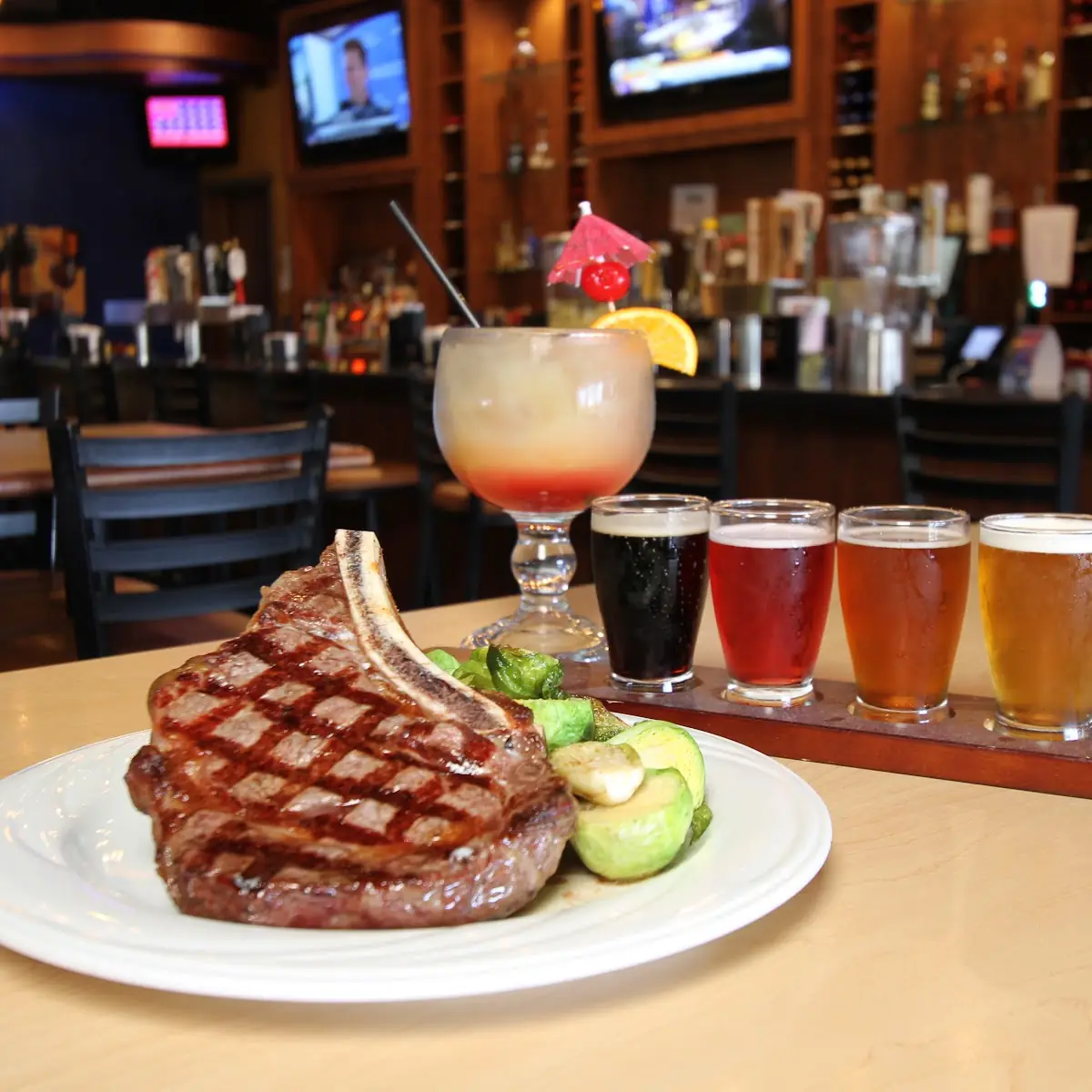 Weekend Seafood & Prime Rib Specials