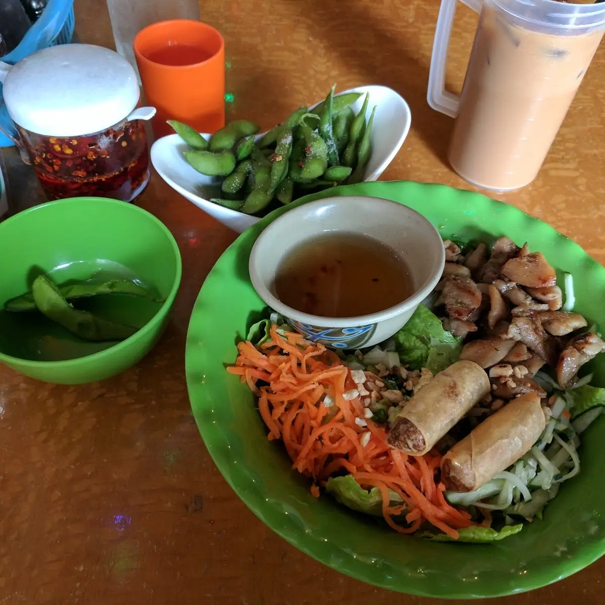 Lemongrass Chicken Lettuce Bowl
