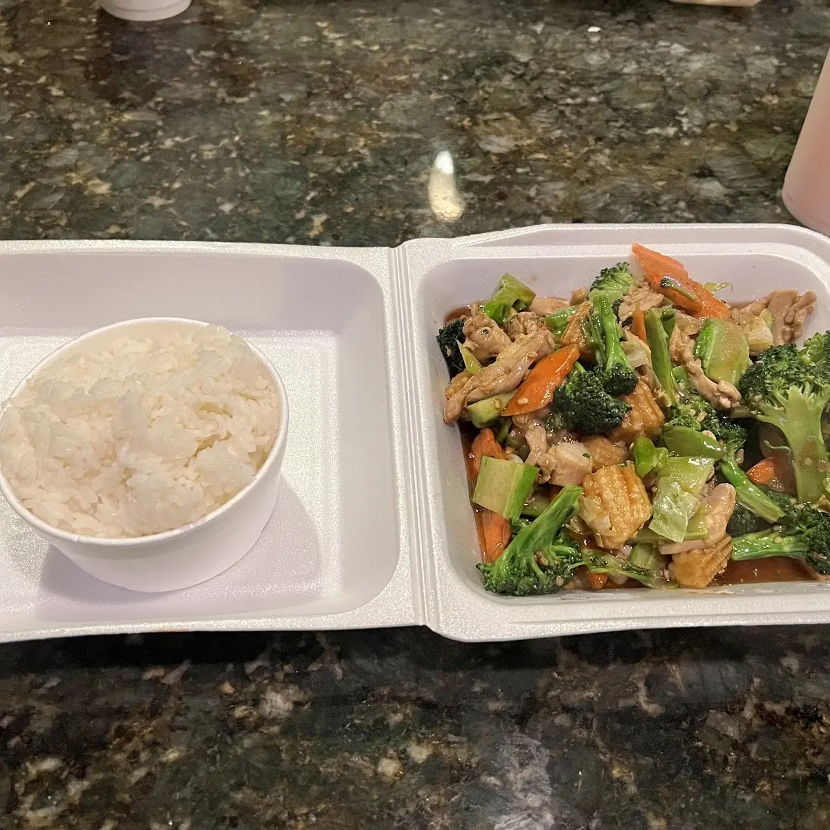 Chicken and Broccoli with White Rice