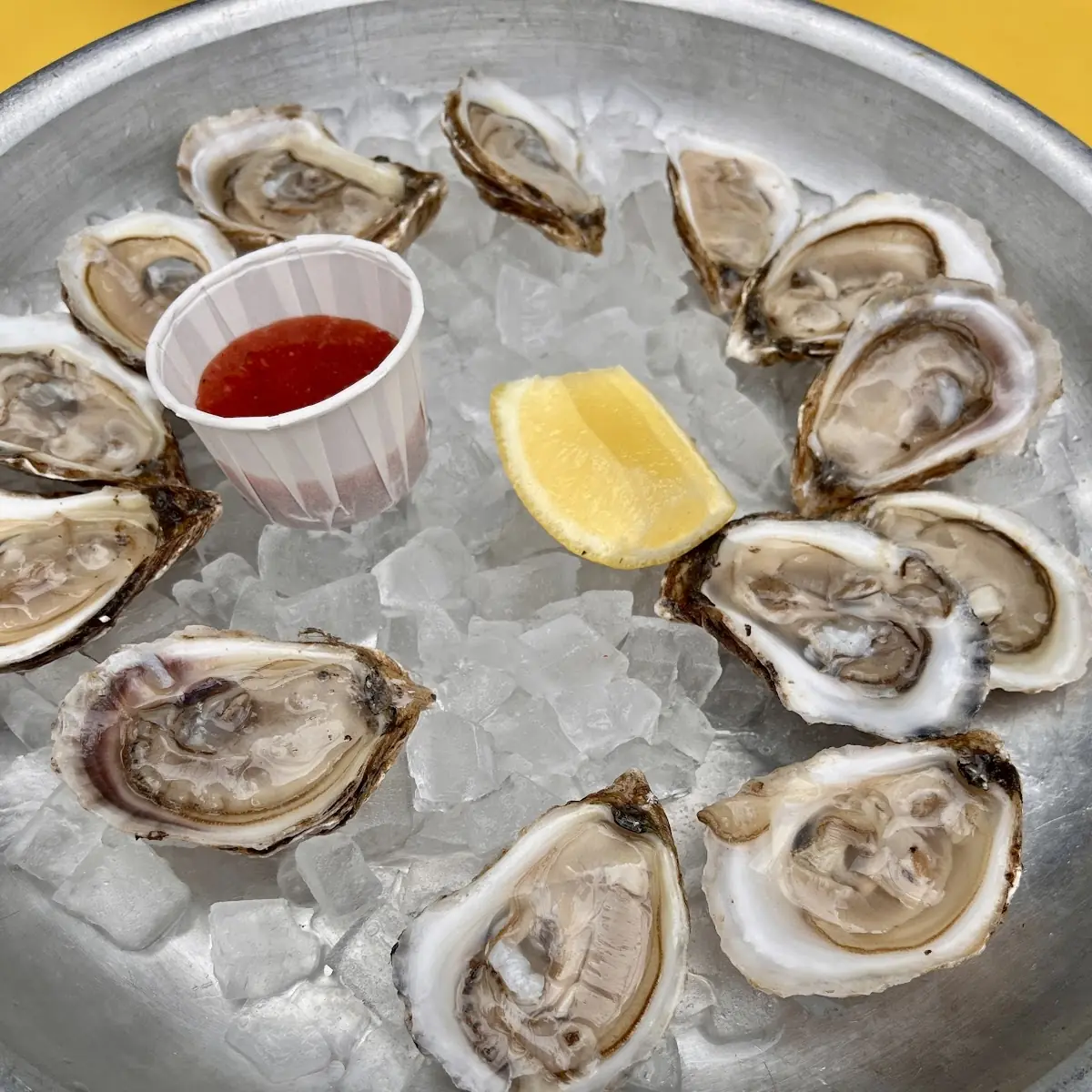 Fresh Raw Oysters with Mignonette
