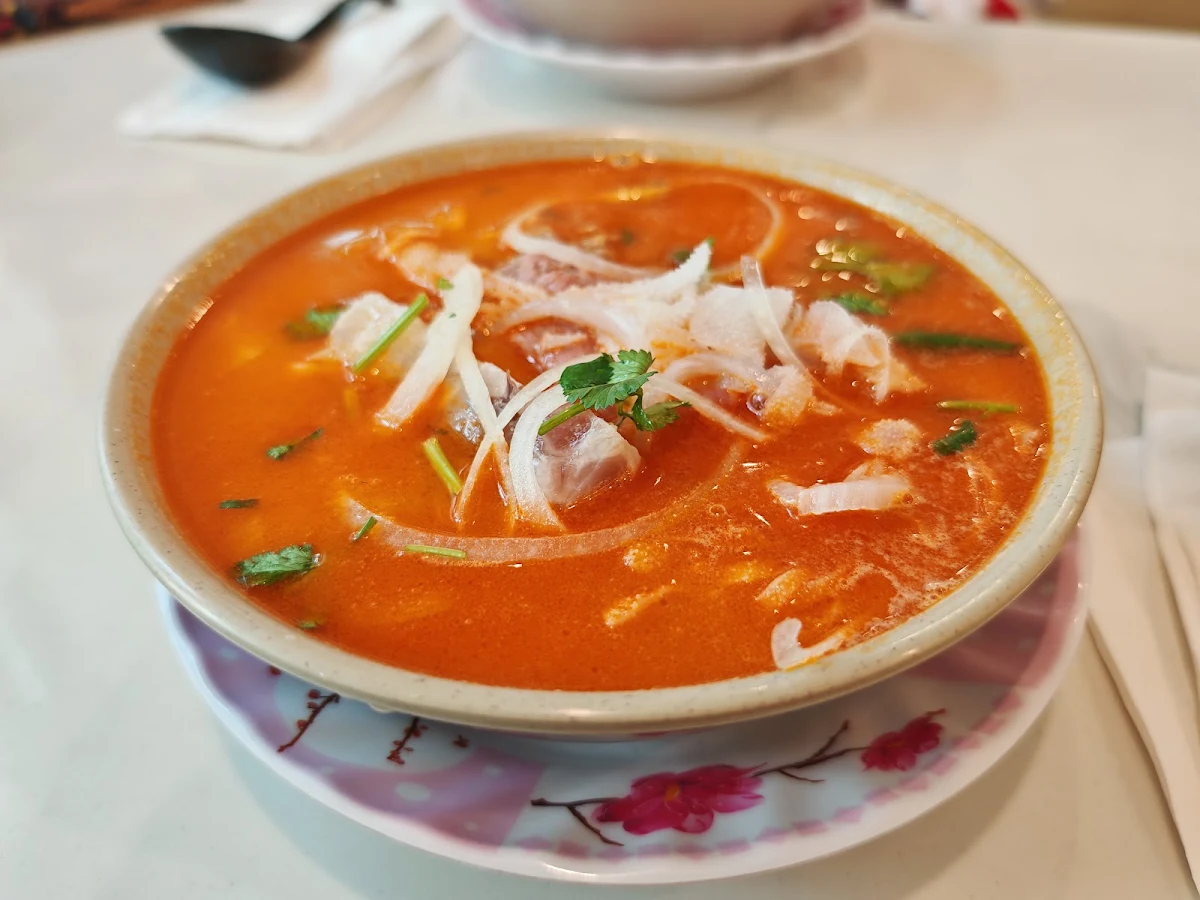 Seafood Satay Rice Noodle Soup, Pho Khanh Express (Beatty)