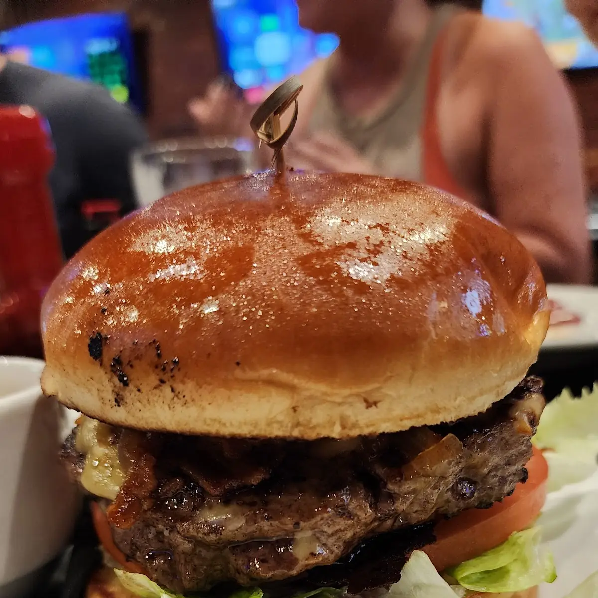 Gouda Jam Burger