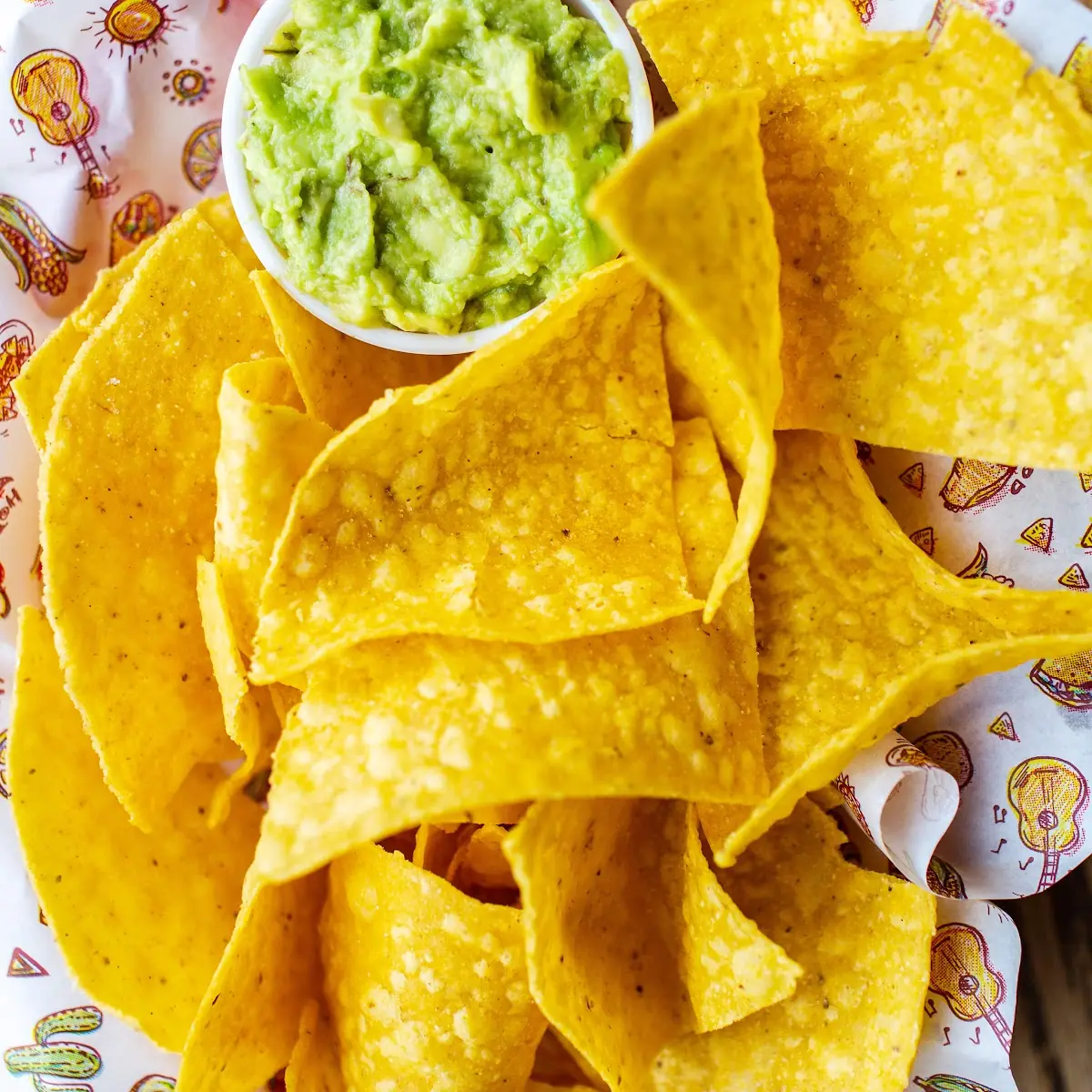 Chips & Guacamole