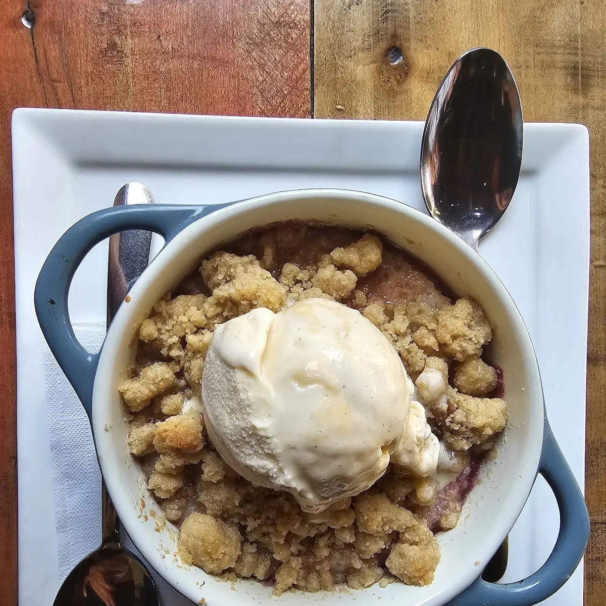 Blackberry Cobbler with Ice Cream