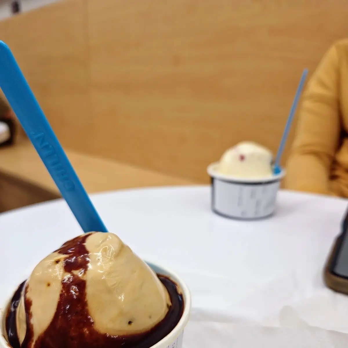 Coffee Yogurt w Hot Fudge