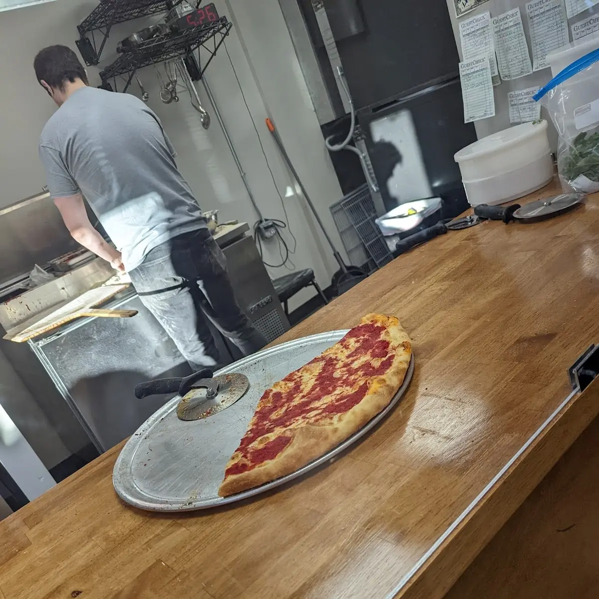 Pizza Spezial