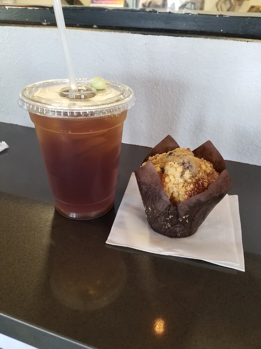 Sweet Tea & Blueberry Muffin