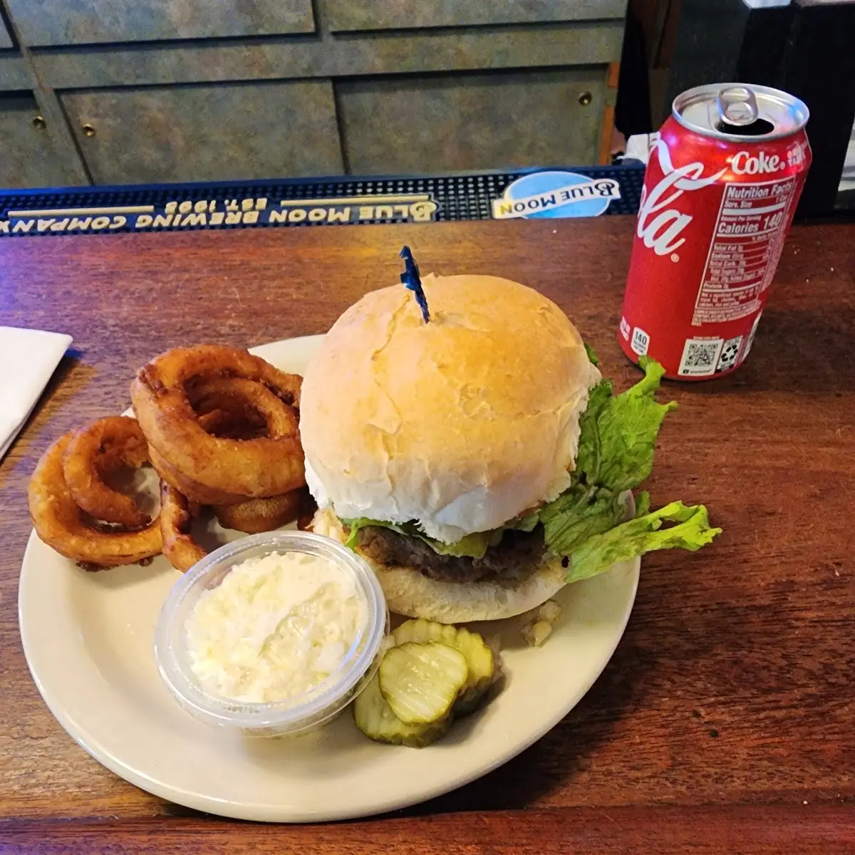 Cheeseburger and Onion Rings