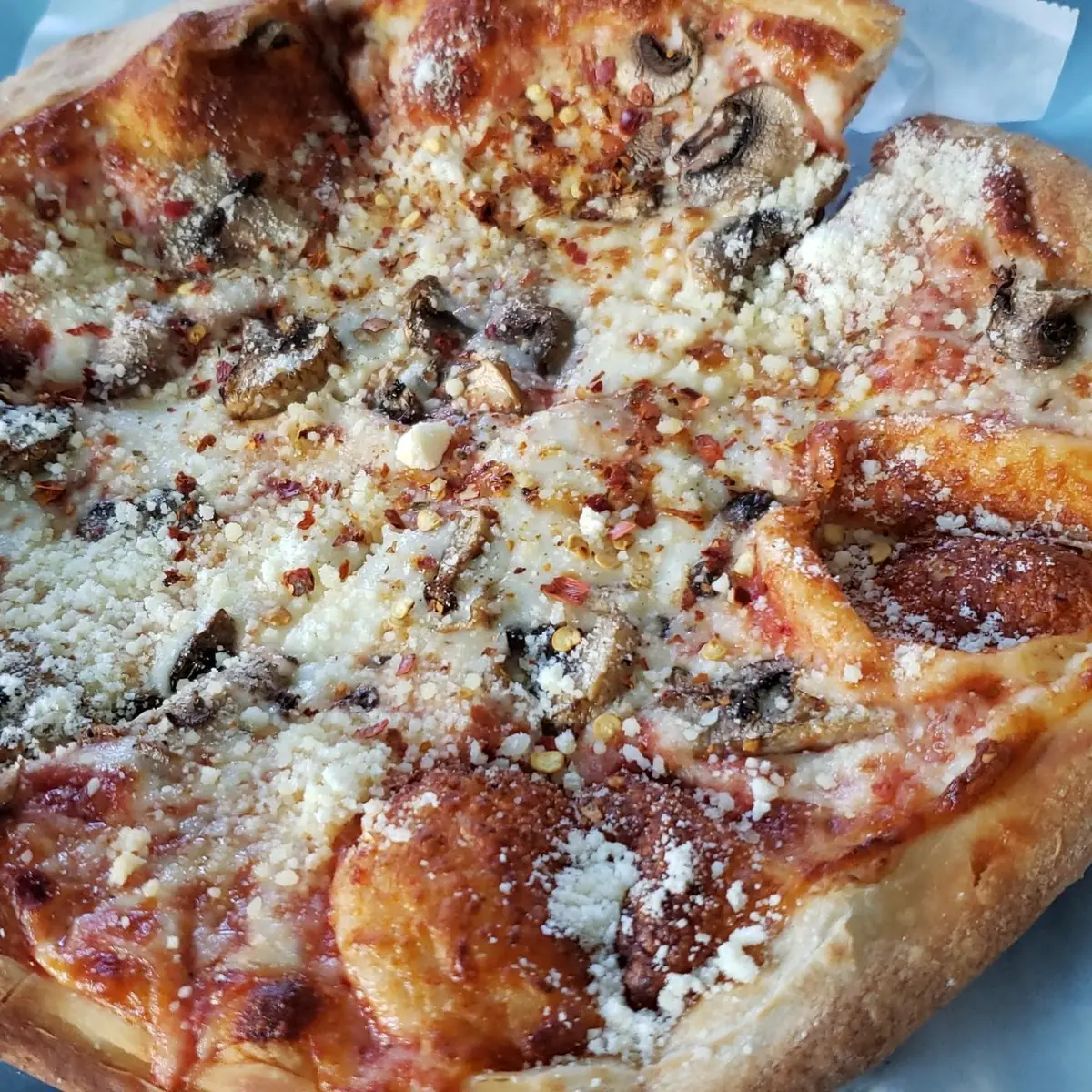 Personal Mushroom Pizza