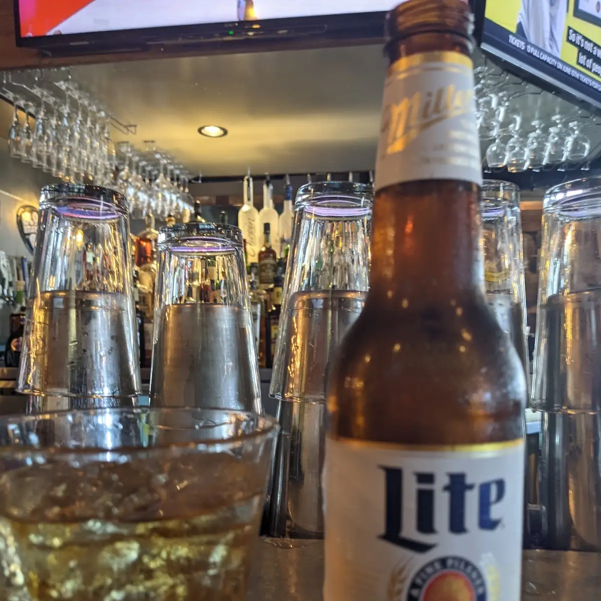 Corona Light White Claw