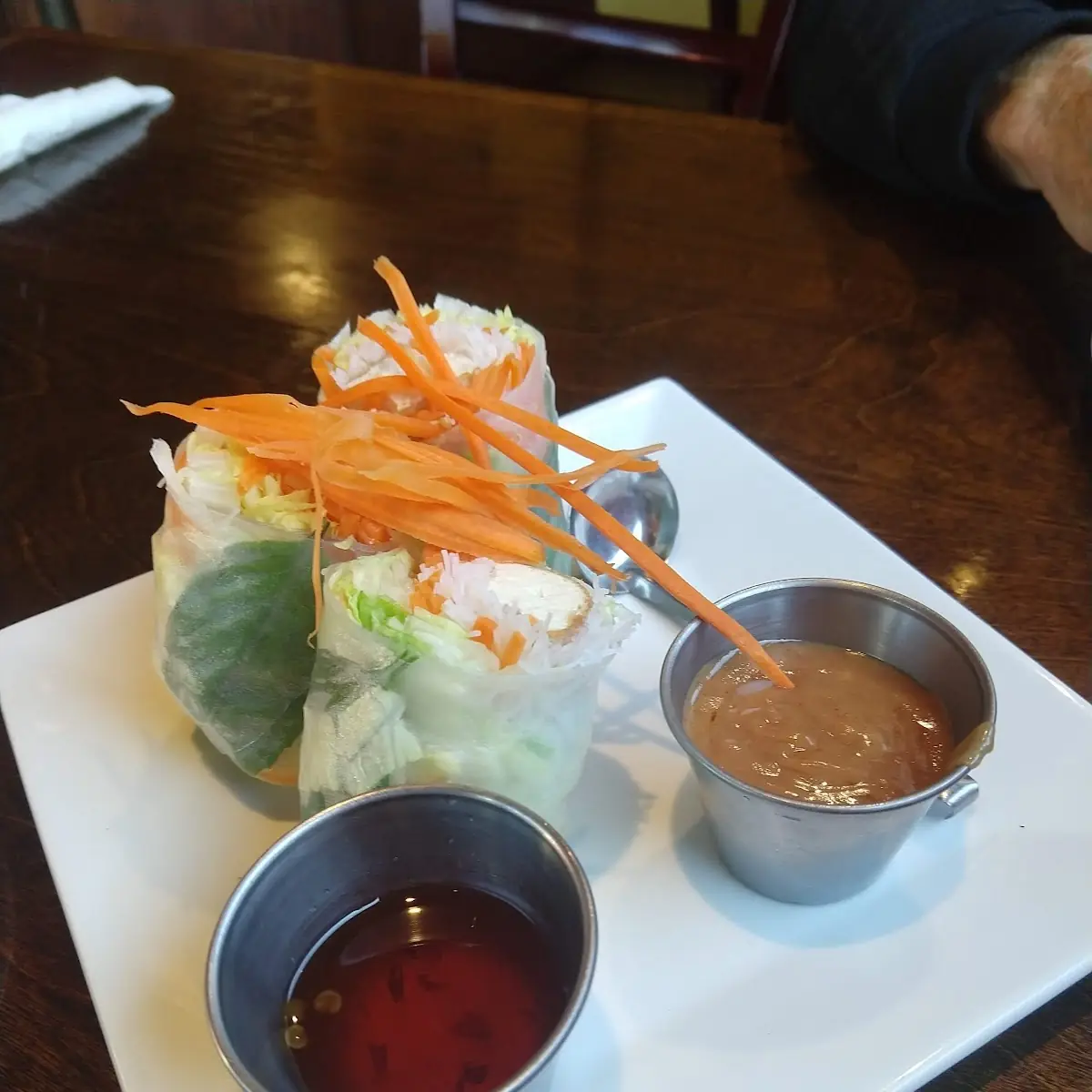 Fresh Thai Spring Rolls with Tofu