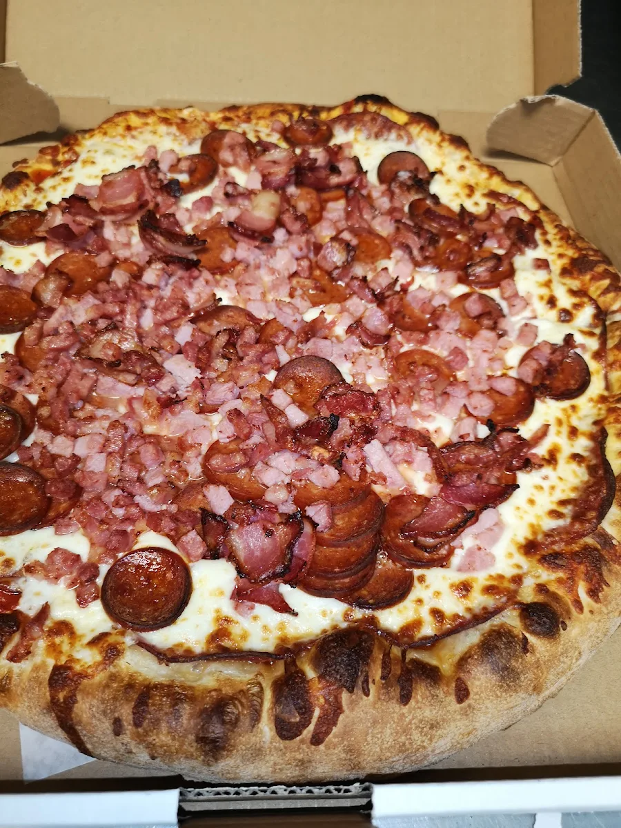 Highlights, Pizza 4 Frères Beaubien
