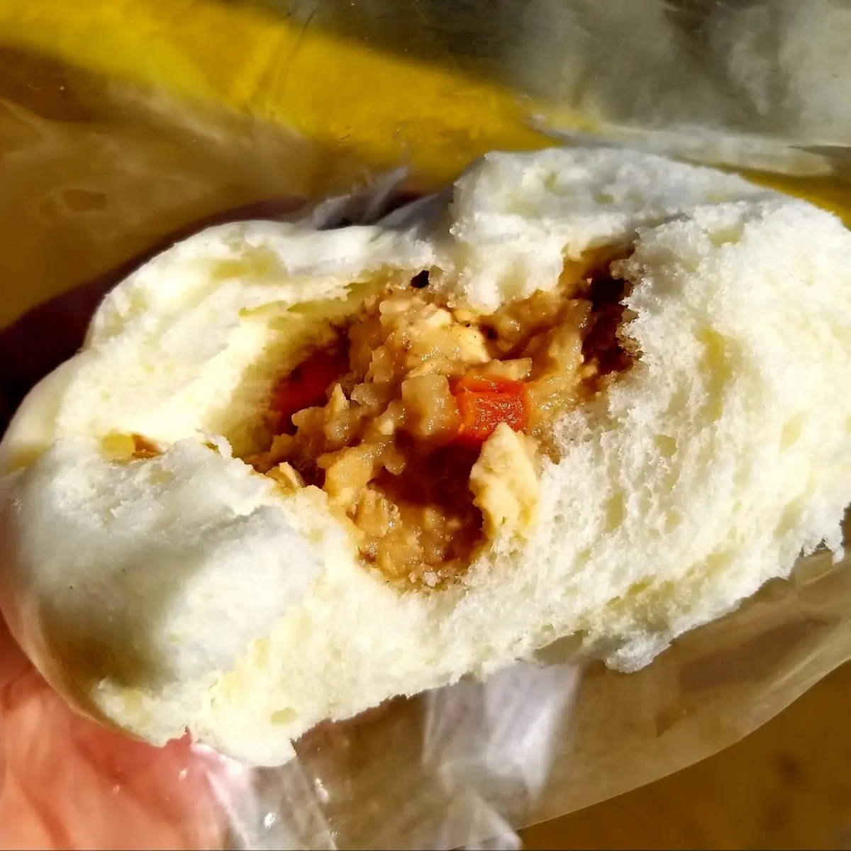 Steamed Chicken Bun
