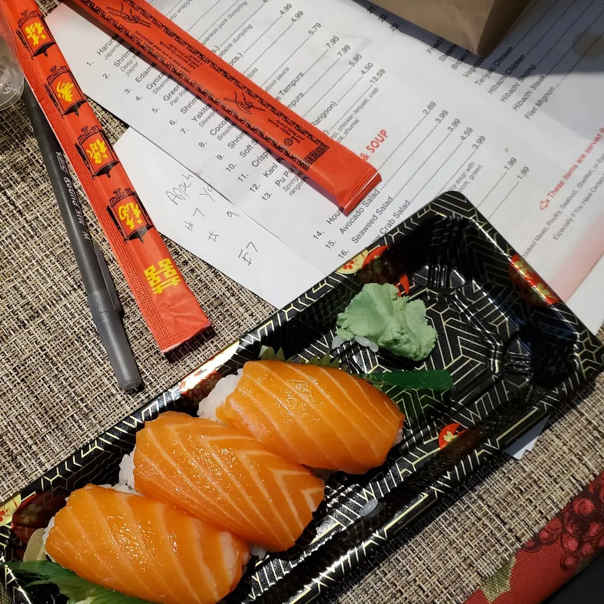 Salmon Sushi