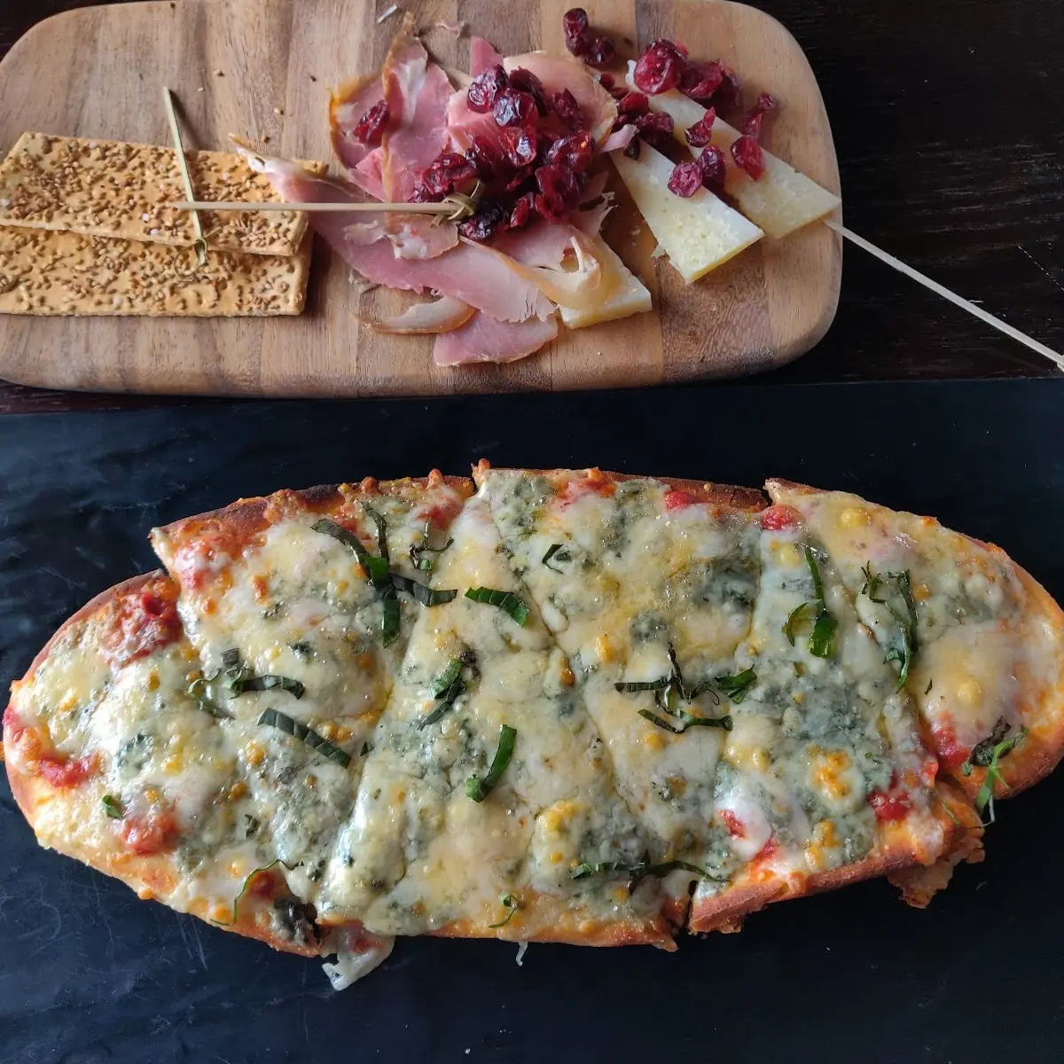 Flatbread Pizza