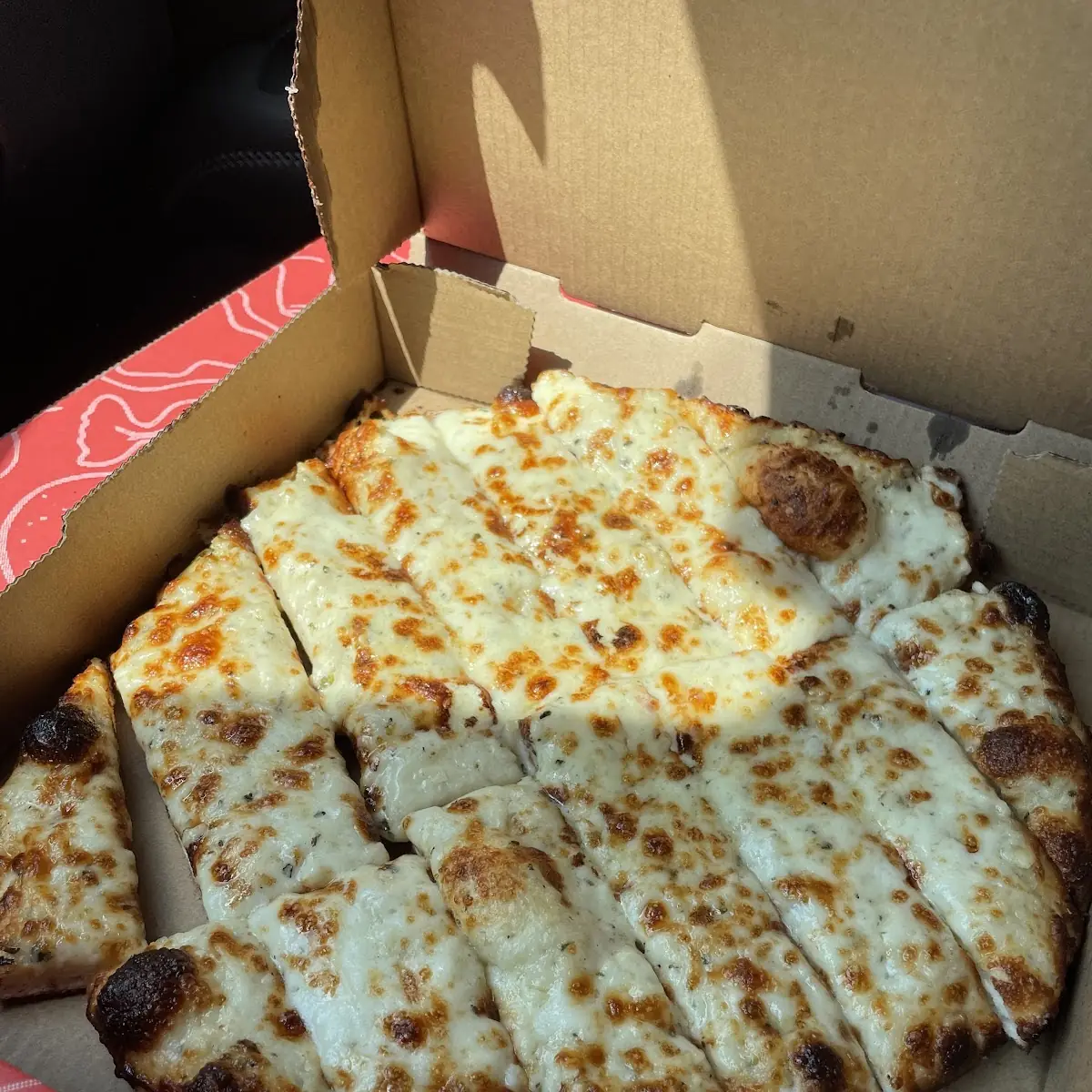 Baked Cheesy Garlic Bread Strips