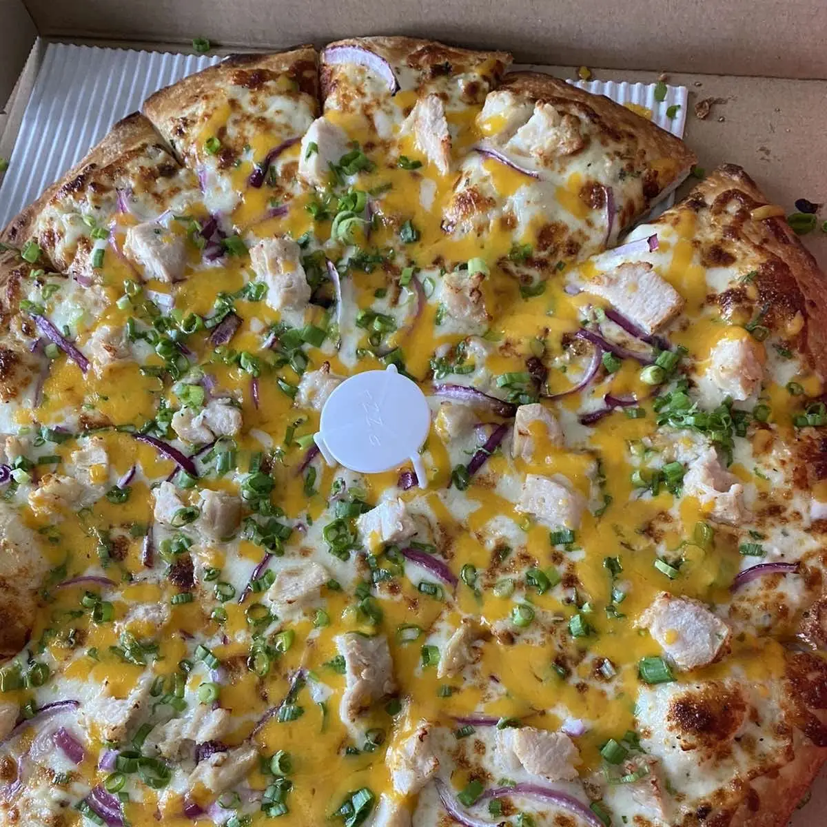 Garlic Chicken Pizza