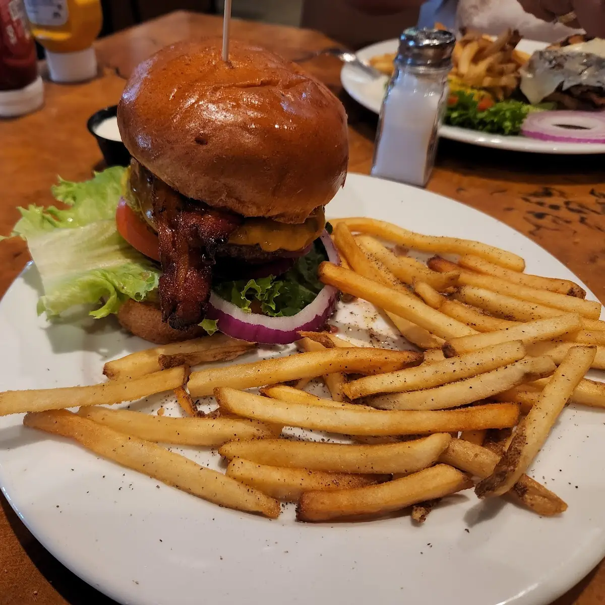 Smoked Jalapeño Bacon Burger