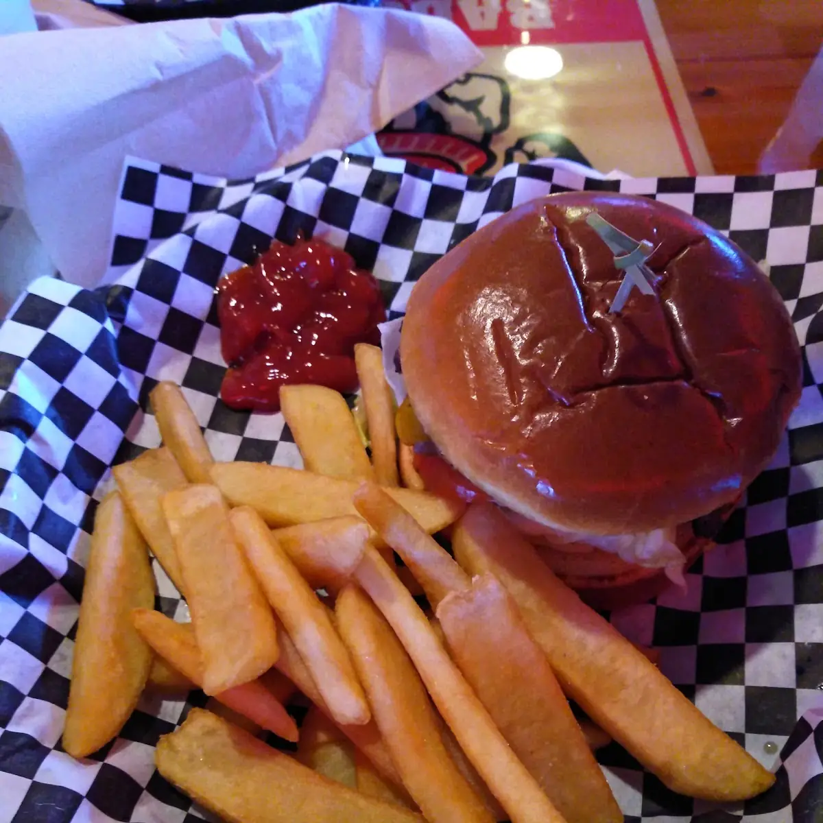 Cheeseburger with French Fries