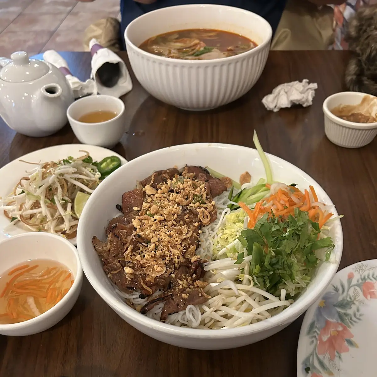 Vermicelli Salad with Pork