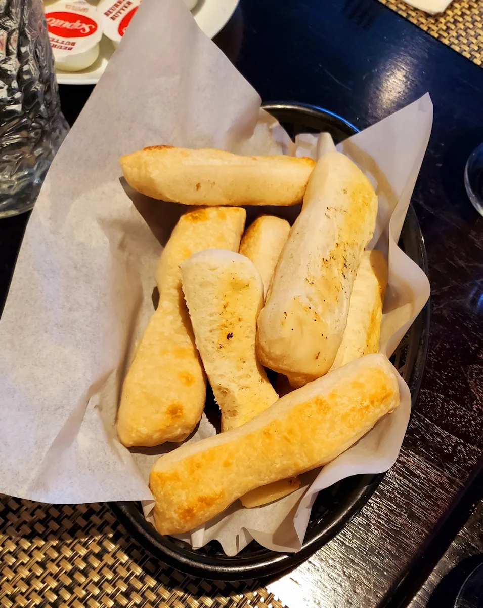 Breadsticks, Paradise Restaurant