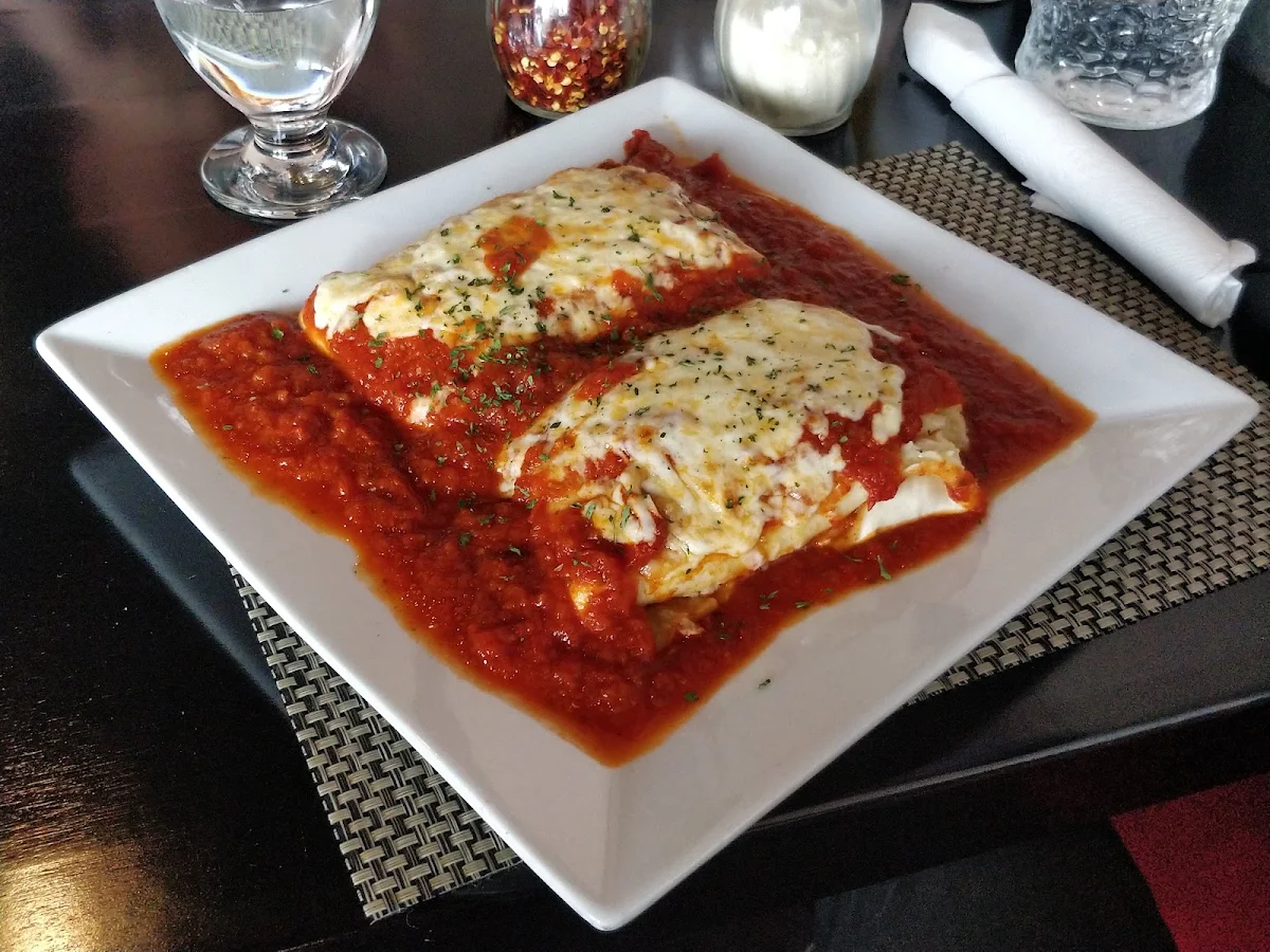 Manicotti, Paradise Restaurant