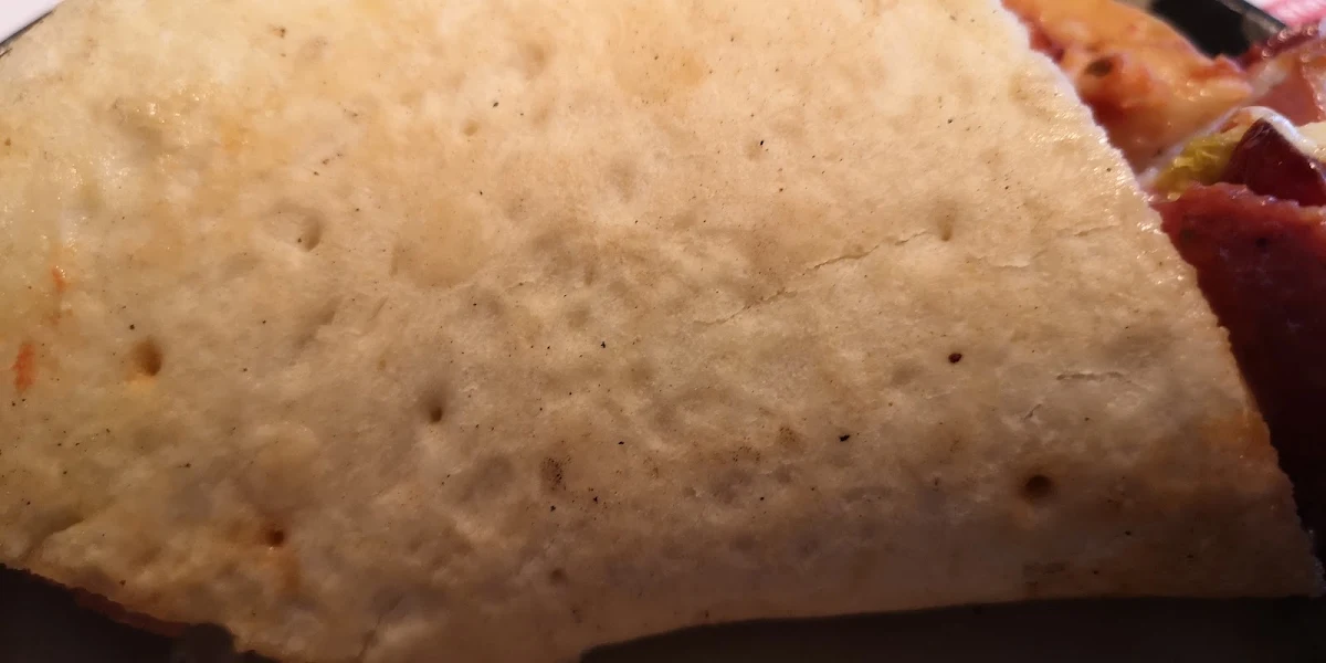 Raw Pizza Crust, Paradise Restaurant