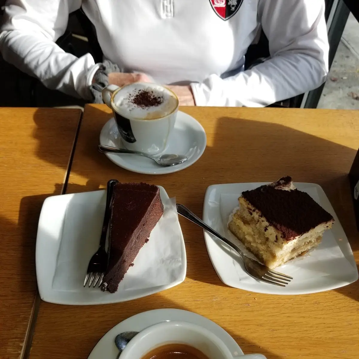 Mona's Chocolate Cake and Tiramisu