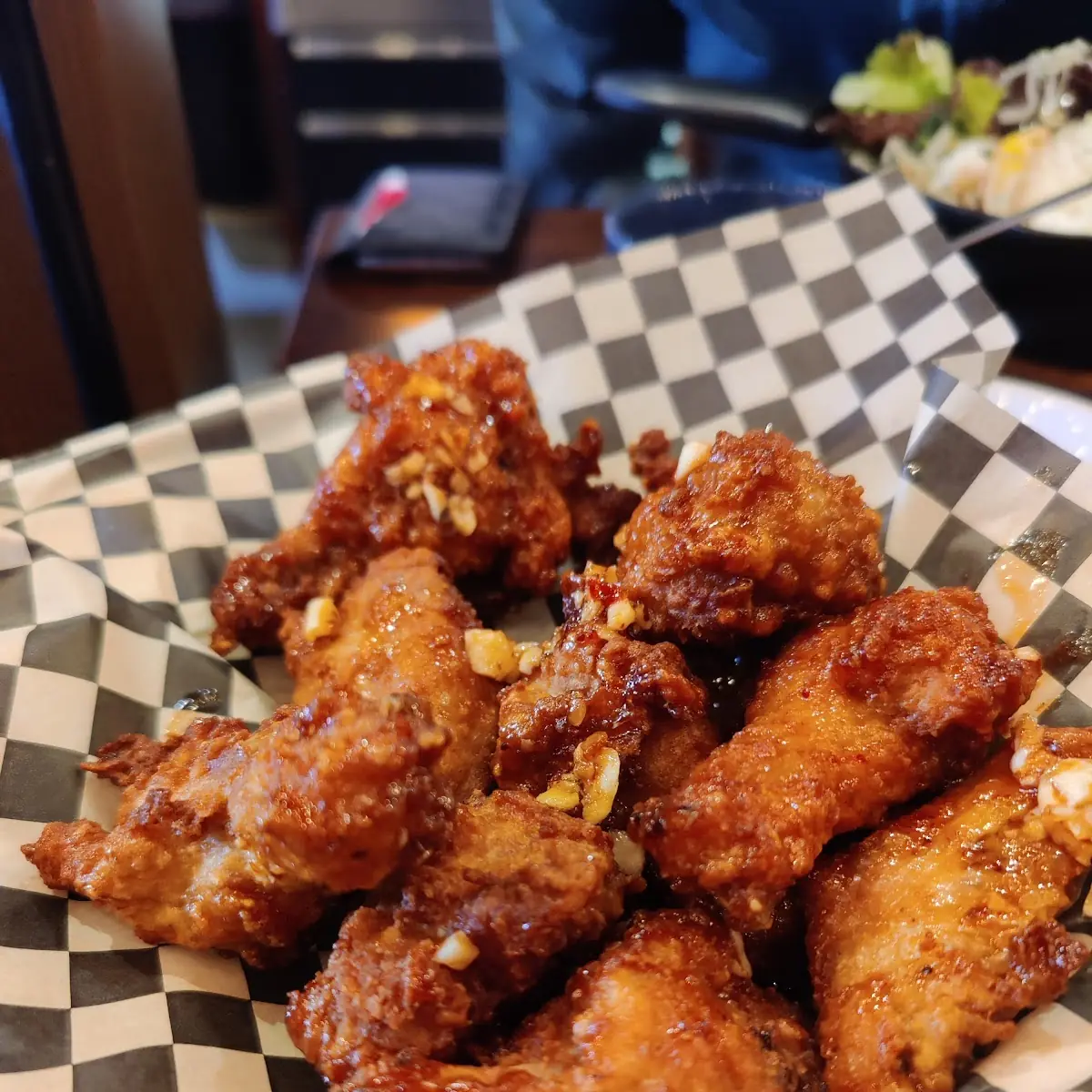 Sweet Garlic Chicken Wings